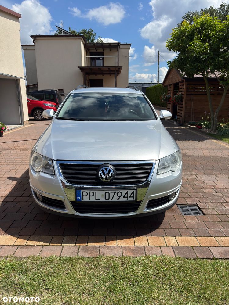 Volkswagen Passat 2.0 TDI 4Mot Highline - 12