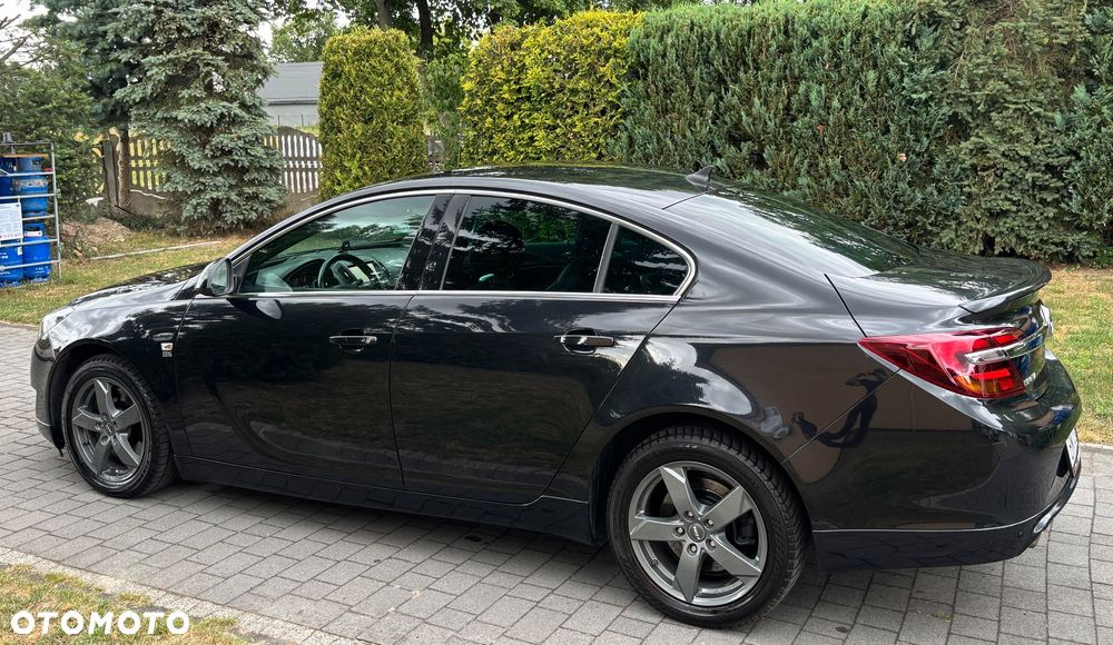Opel Insignia 2.0 T Cosmo S&S - 16
