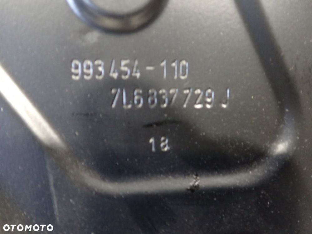 DRZWI LEWY PRZÓD VOLKSWAGEN TOUAREG 5.0 - 15