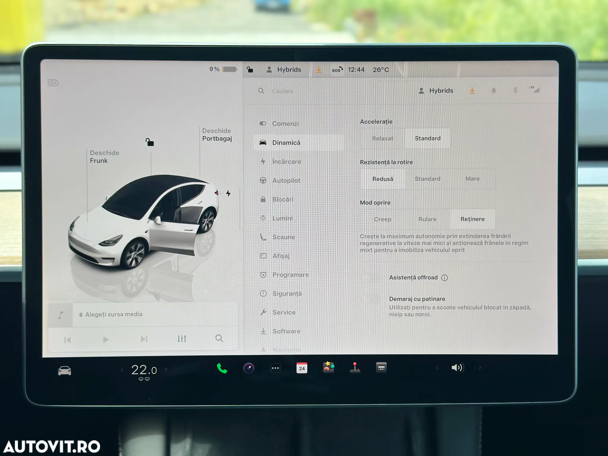 Tesla Model Y Long Range Dual Motor AWD - 23