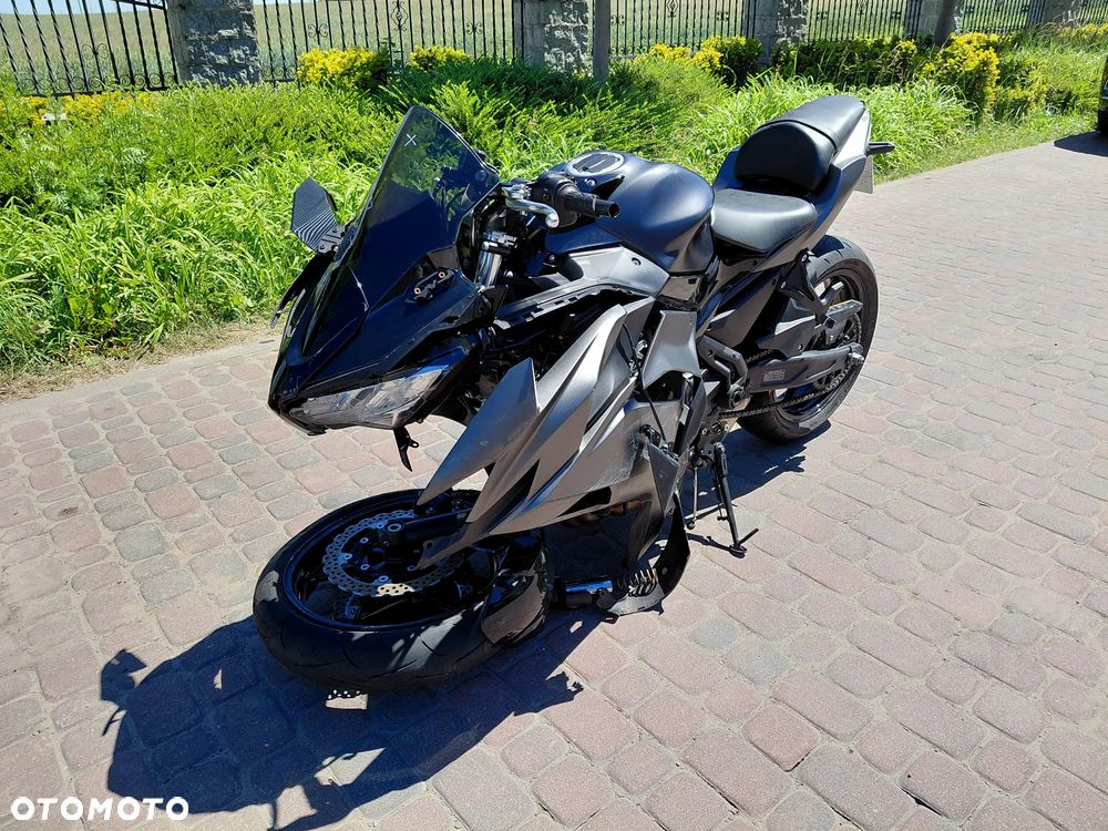 Kawasaki Ninja - 1