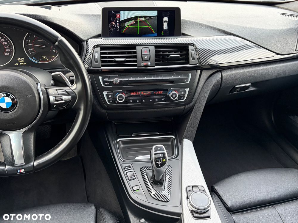 BMW Seria 3 335d xDrive M Sport - 28