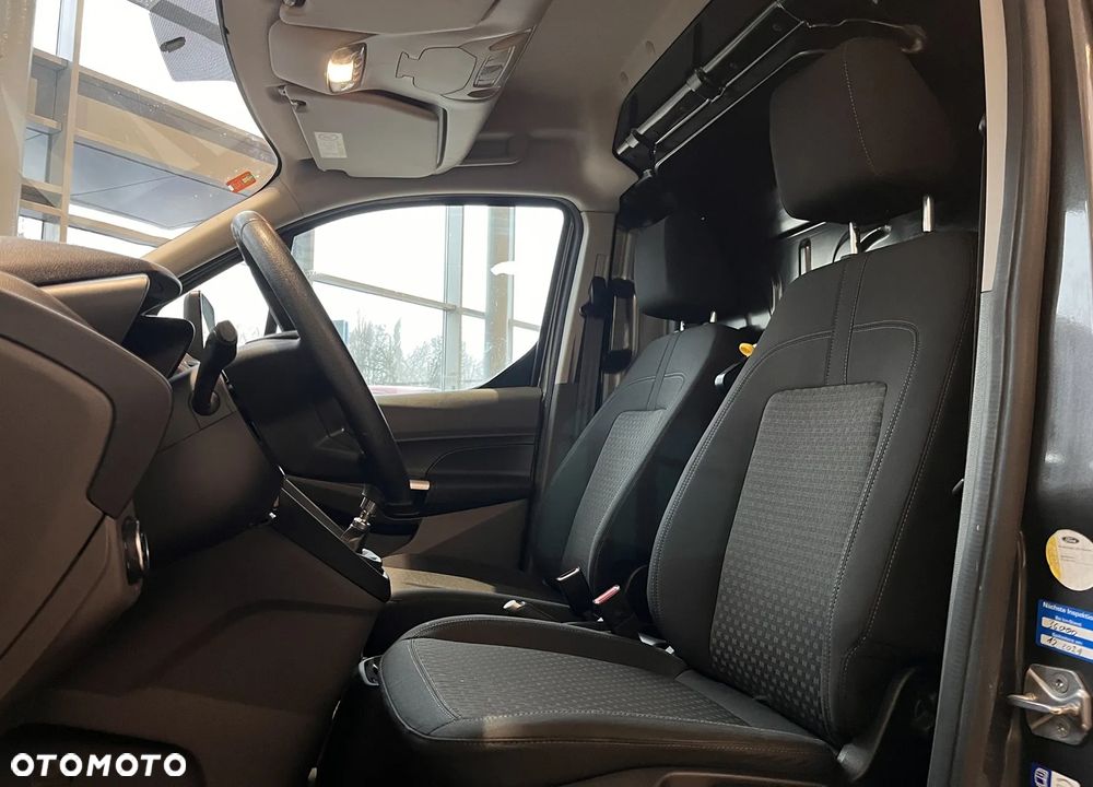 Ford Transit Connect - 17