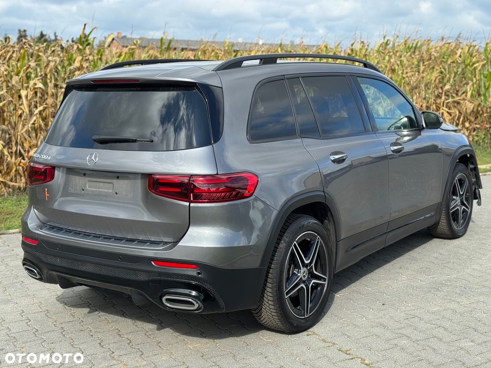 Mercedes-Benz GLB 200 d 4-Matic AMG Line 8G-DCT - 4