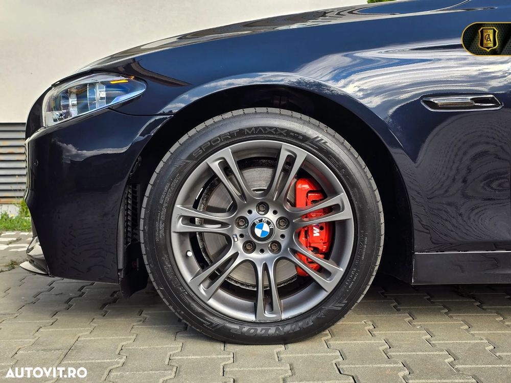 BMW Seria 5 525d xDrive AT - 15