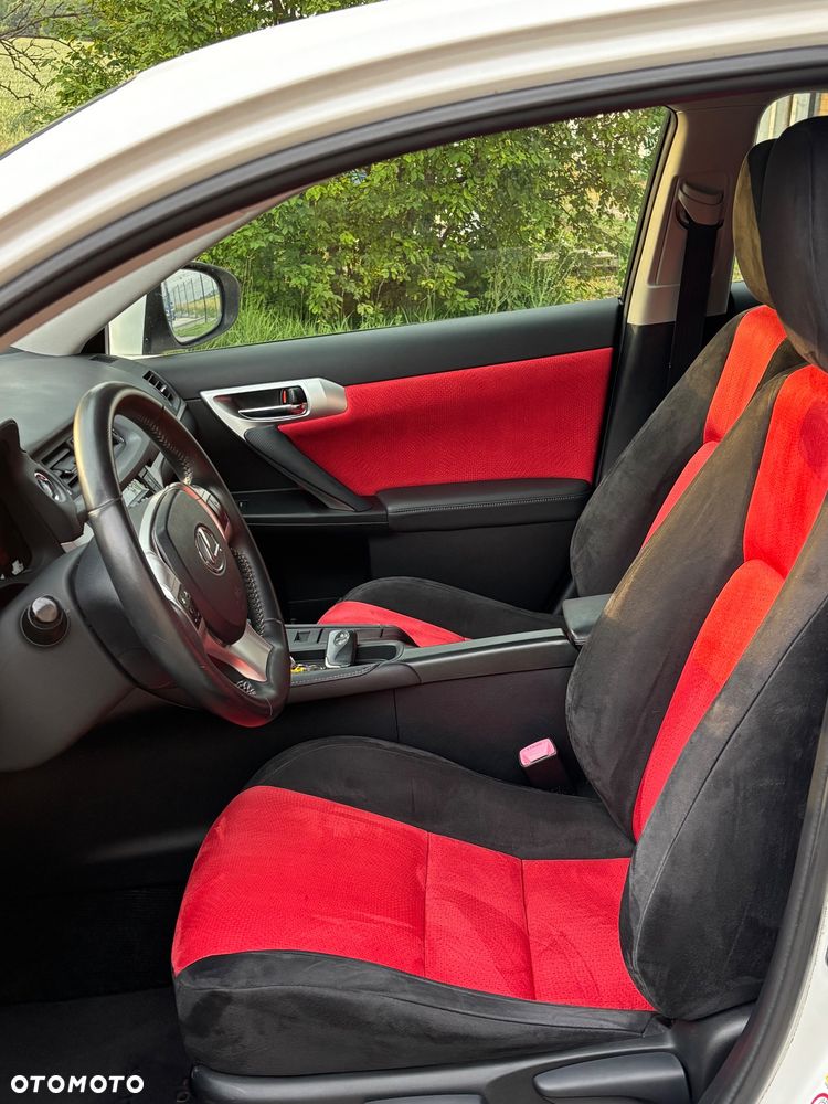 Lexus CT 200h Classic - 32