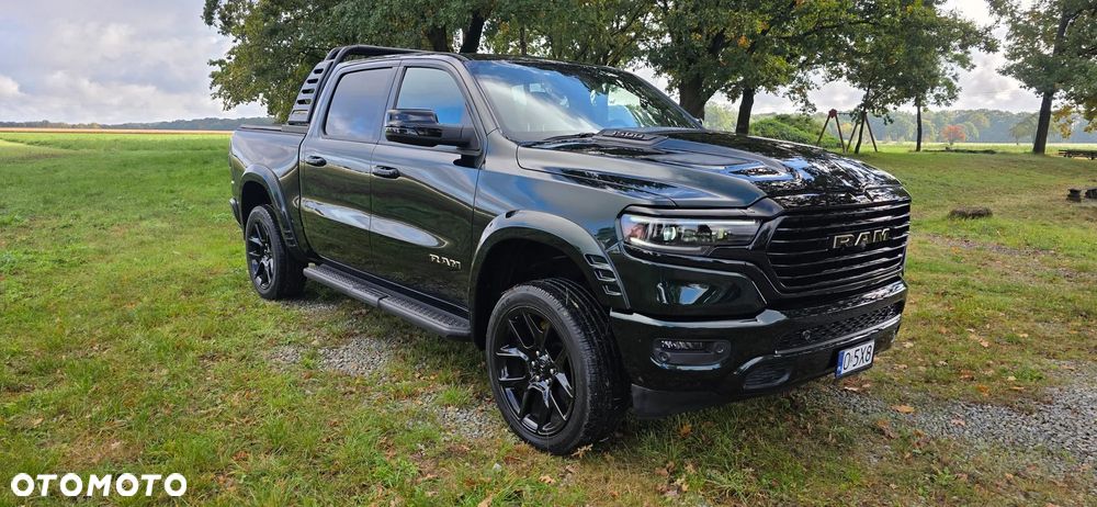 RAM 1500 5.7 Crew Cab Shortbed Laramie Black - 1
