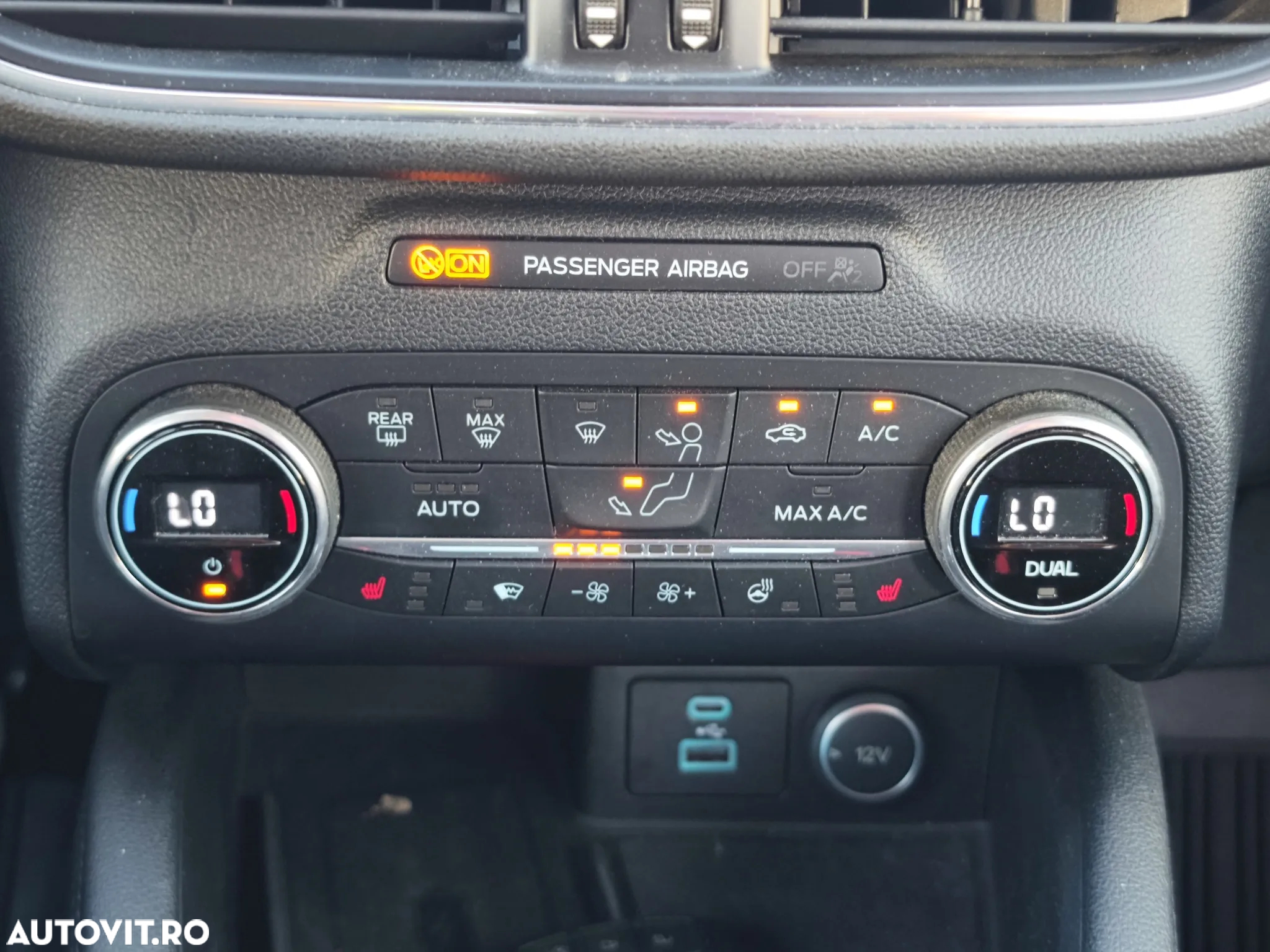 Ford Kuga 1.5 EcoBoost FWD Titanium - 20