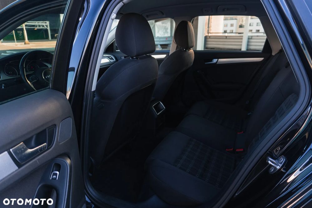 Audi A4 Avant 2.0 TDI DPF Attraction - 16