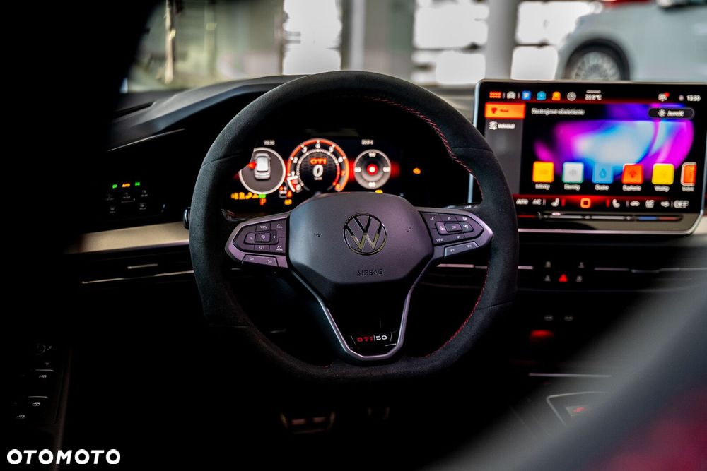 Volkswagen Golf 2.0 TSI GTI Edition 50 DSG - 23