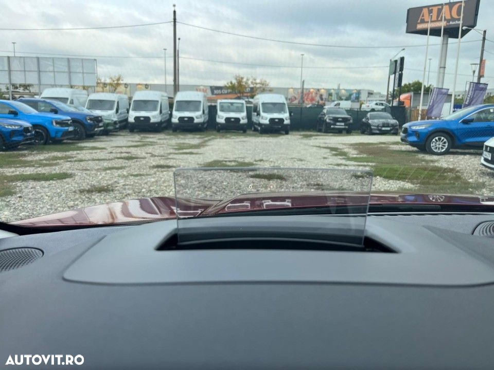 Ford Kuga - 10