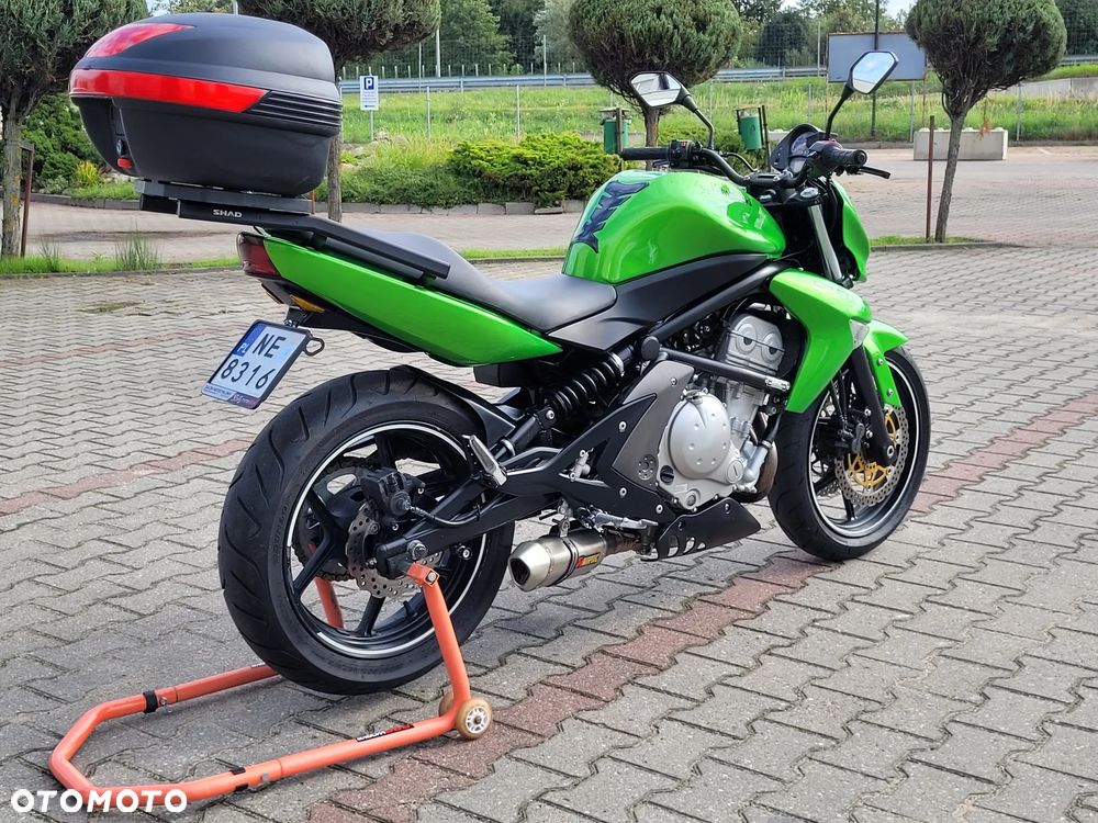 Kawasaki ER - 9