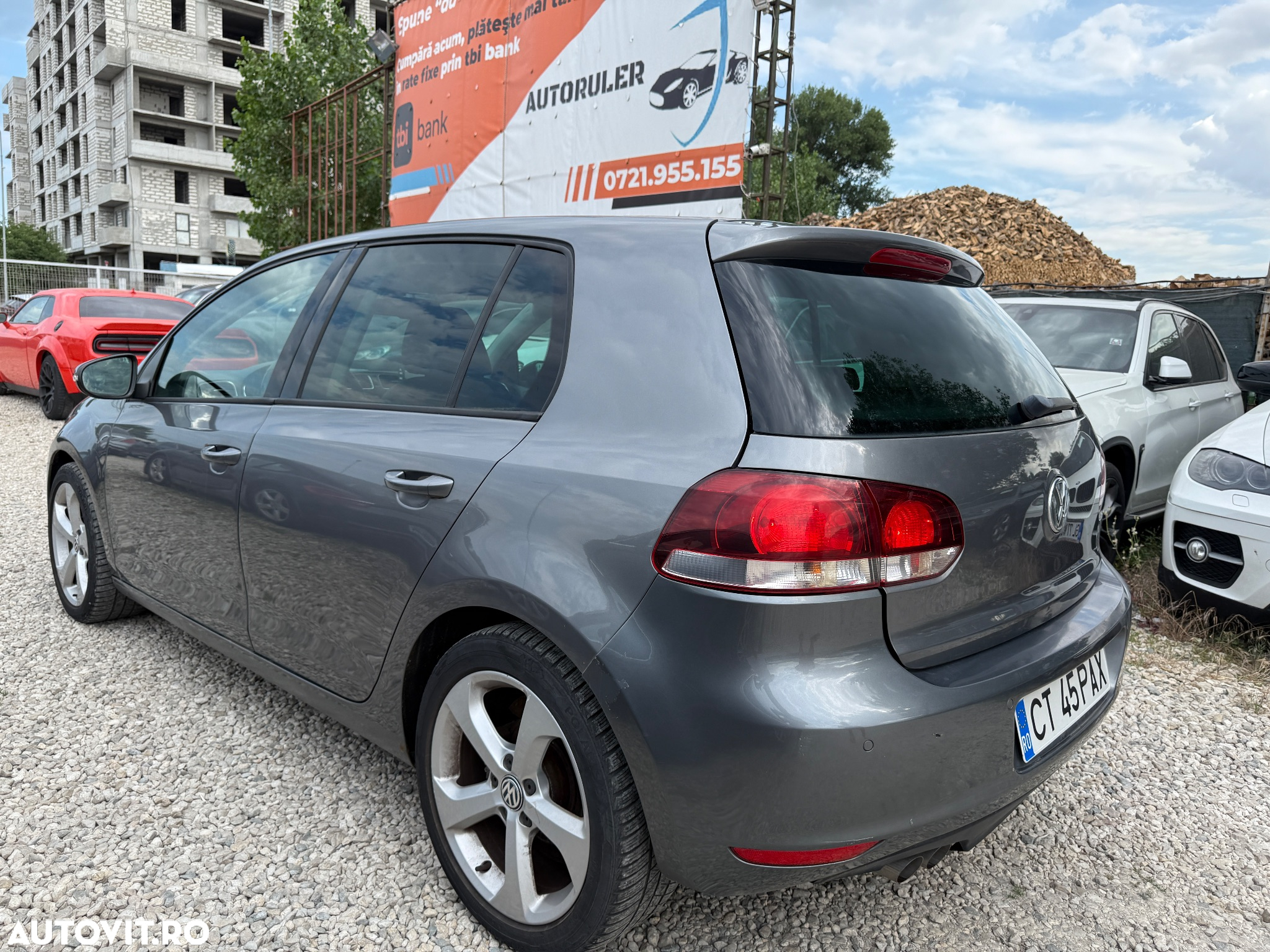 Volkswagen Golf 2.0 TDI DPF Highline - 21