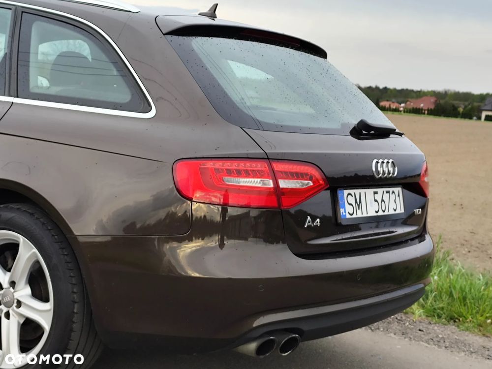 Audi A4 Avant 2.0 TDI - 14