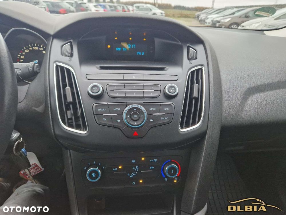 Ford Focus 1.0 EcoBoost Trend Edition - 34