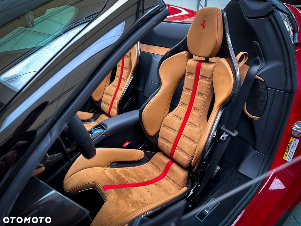 Ferrari SF90 Spider - 23