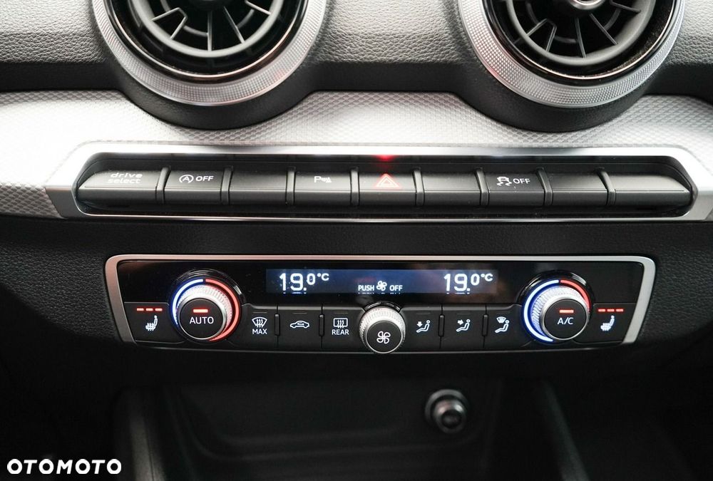 Audi Q2 - 23