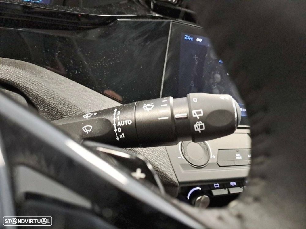 Peugeot 308 1.2 Hybrid Style e-DCS6 - 15