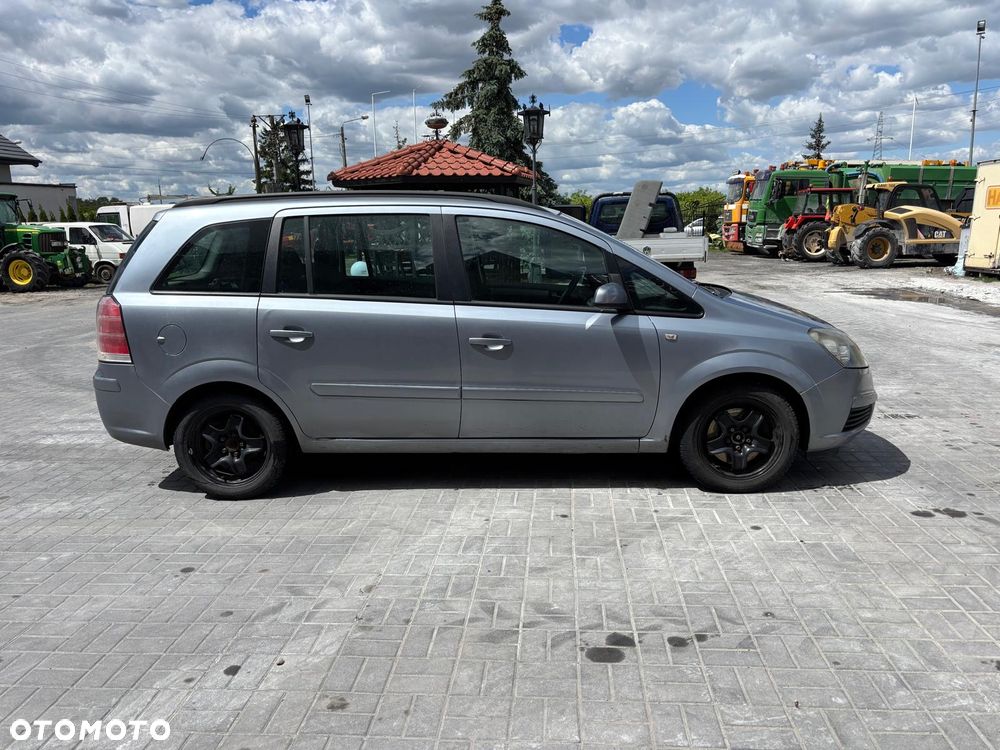 Opel Zafira 1.9 CDTI Elegance - 3