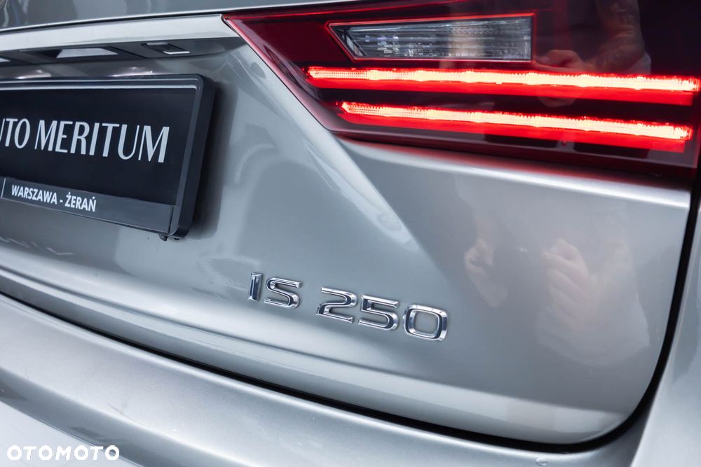 Lexus IS 250 Prestige - 13
