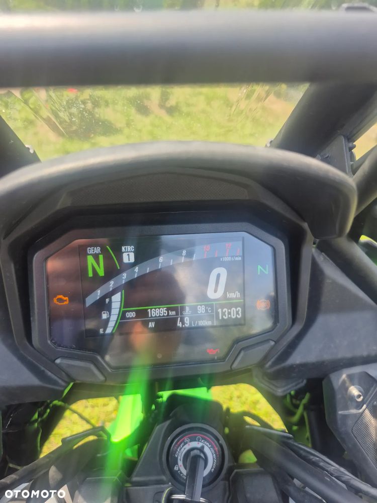 Kawasaki Versys 650 - 6
