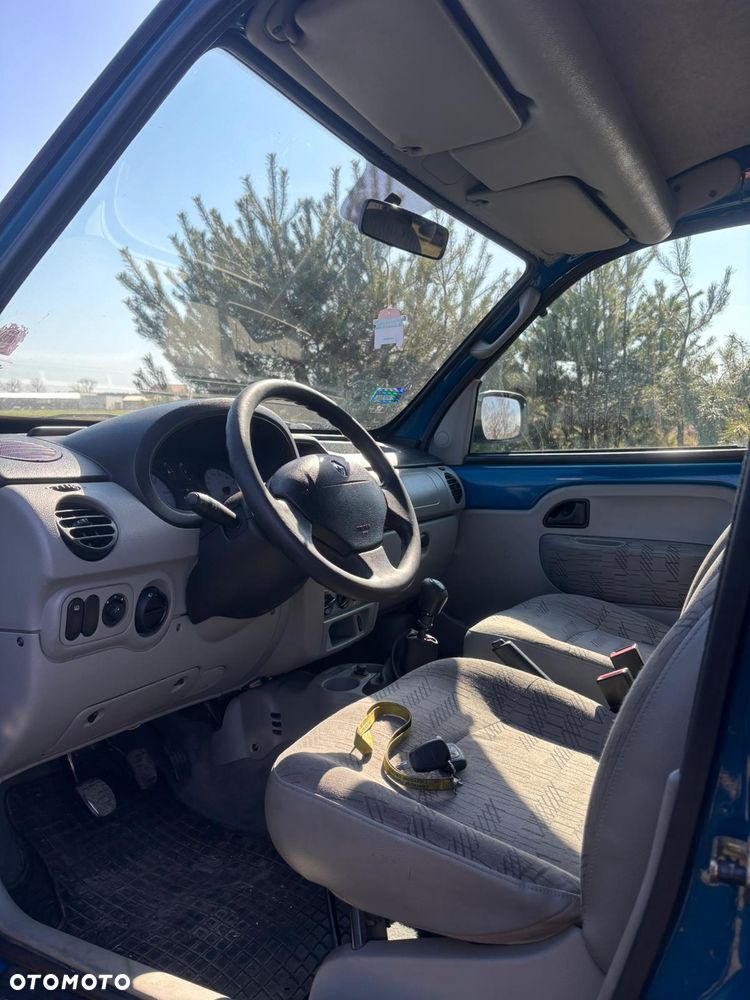 Renault Kangoo 1.6 16V Authentique 4x4 - 11