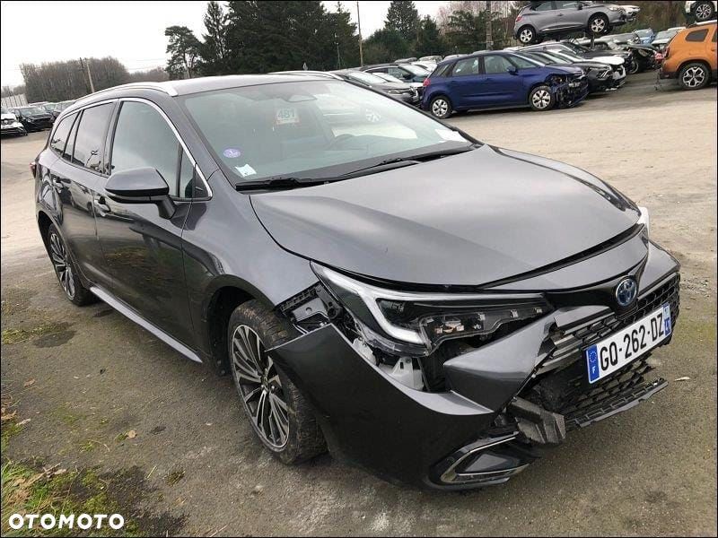 Toyota Corolla - 1