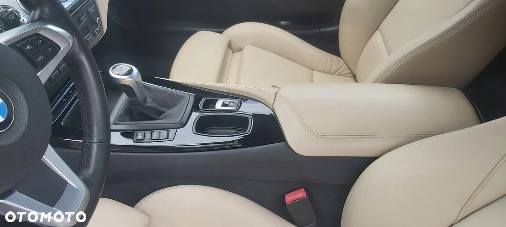 BMW Z4 sDrive30i - 17