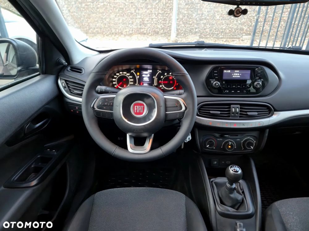 Fiat Tipo 1.4 16V Street - 5