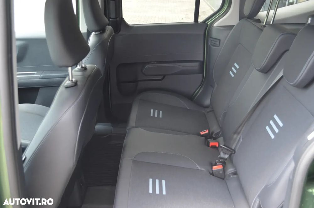 Ford Tourneo Courier 1.0 EcoBoost DCT7 Active - 10