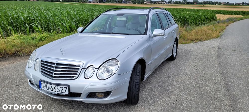 Mercedes-Benz Klasa E - 9