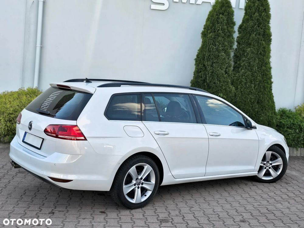 Volkswagen Golf Variant 2.0 TDI BMT Highline - 11