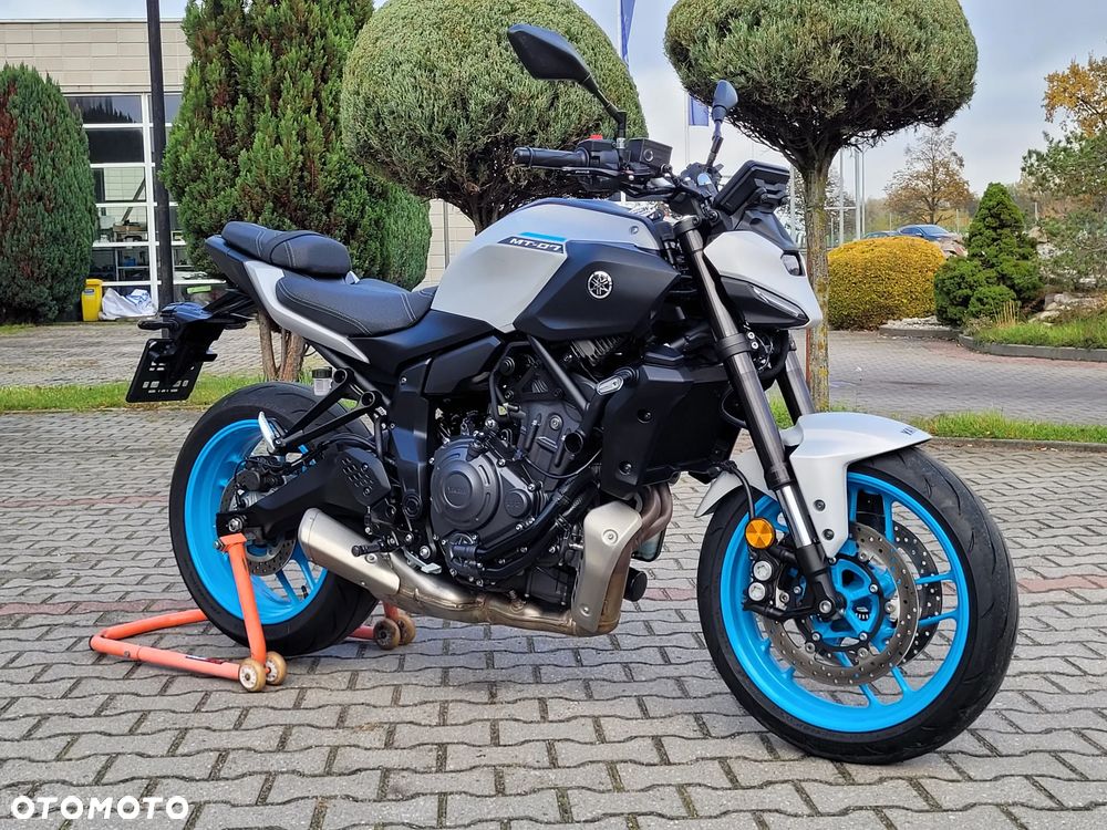 Yamaha MT - 18