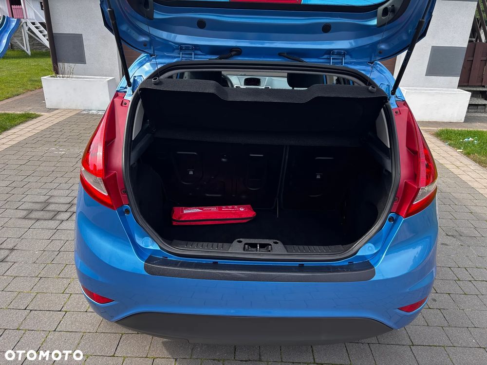 Ford Fiesta 1.25 Ambiente - 8