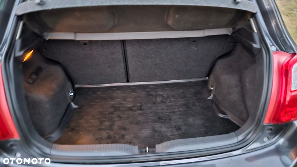Toyota Auris 1.6 Active - 9