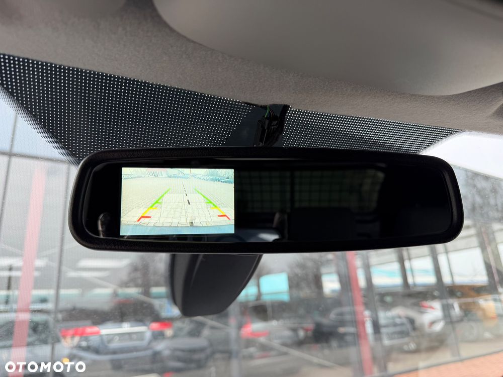 Ford Transit Connect - 16