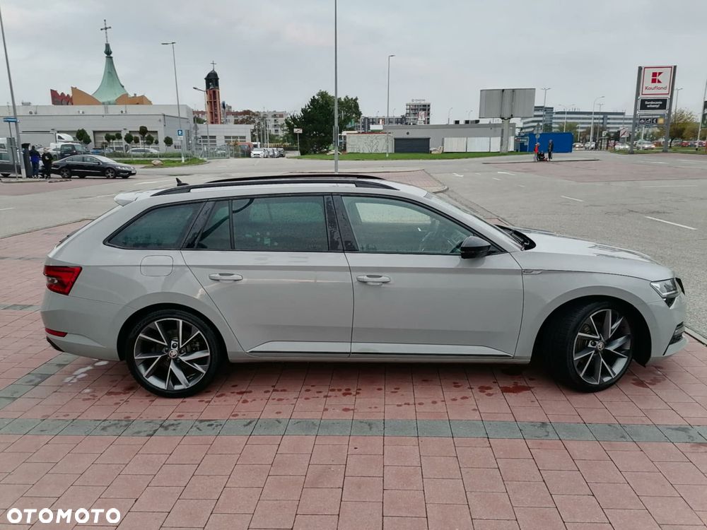 Skoda Superb 2.0 TSI Sportline DSG - 2