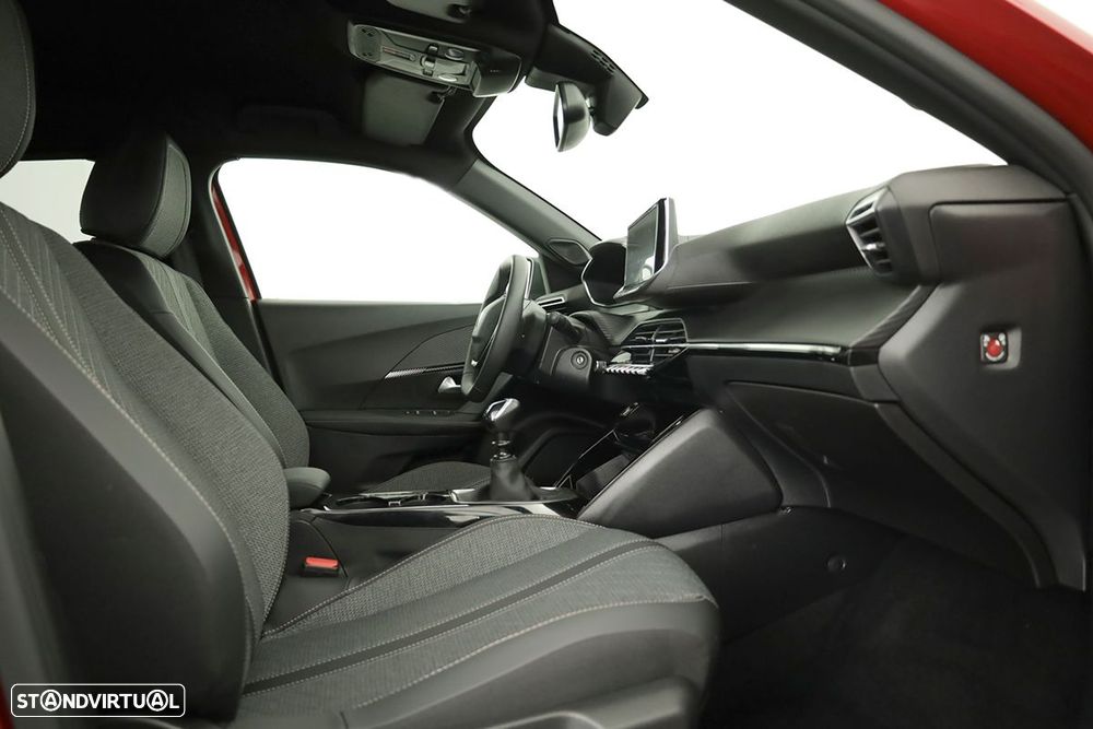 Peugeot 2008 1.2 PureTech Allure - 21