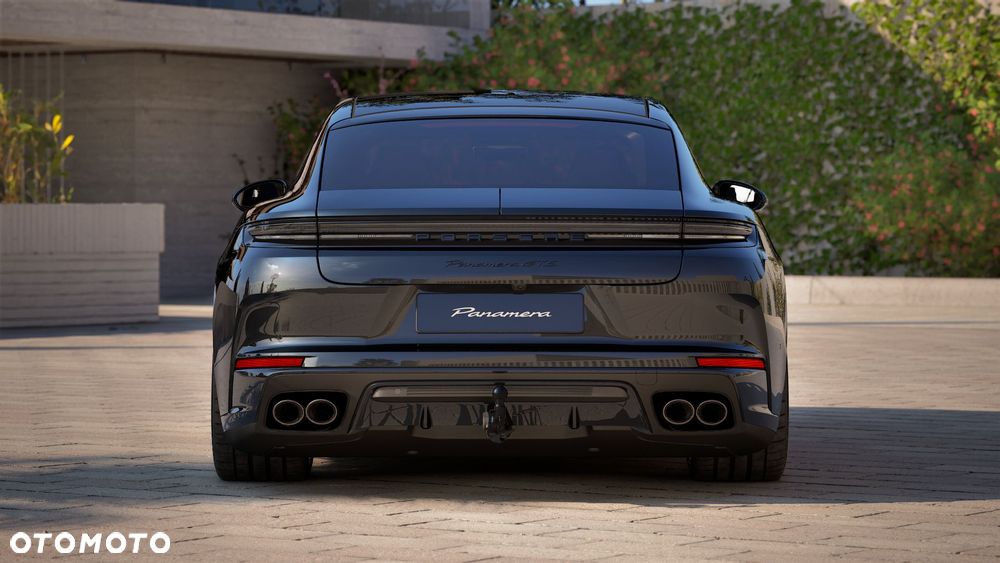 Porsche Panamera GTS - 4