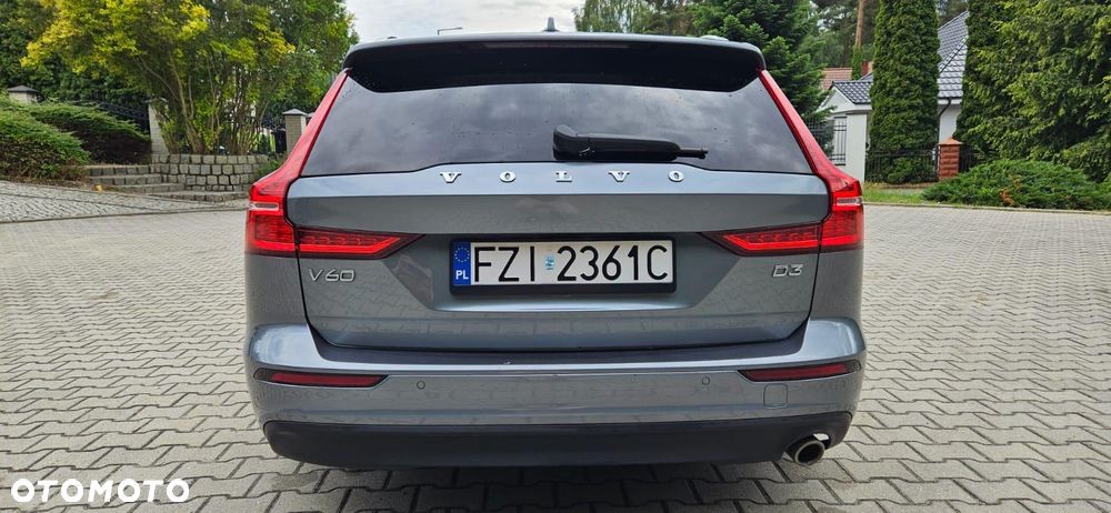 Volvo V60 D3 AWD Momentum - 9