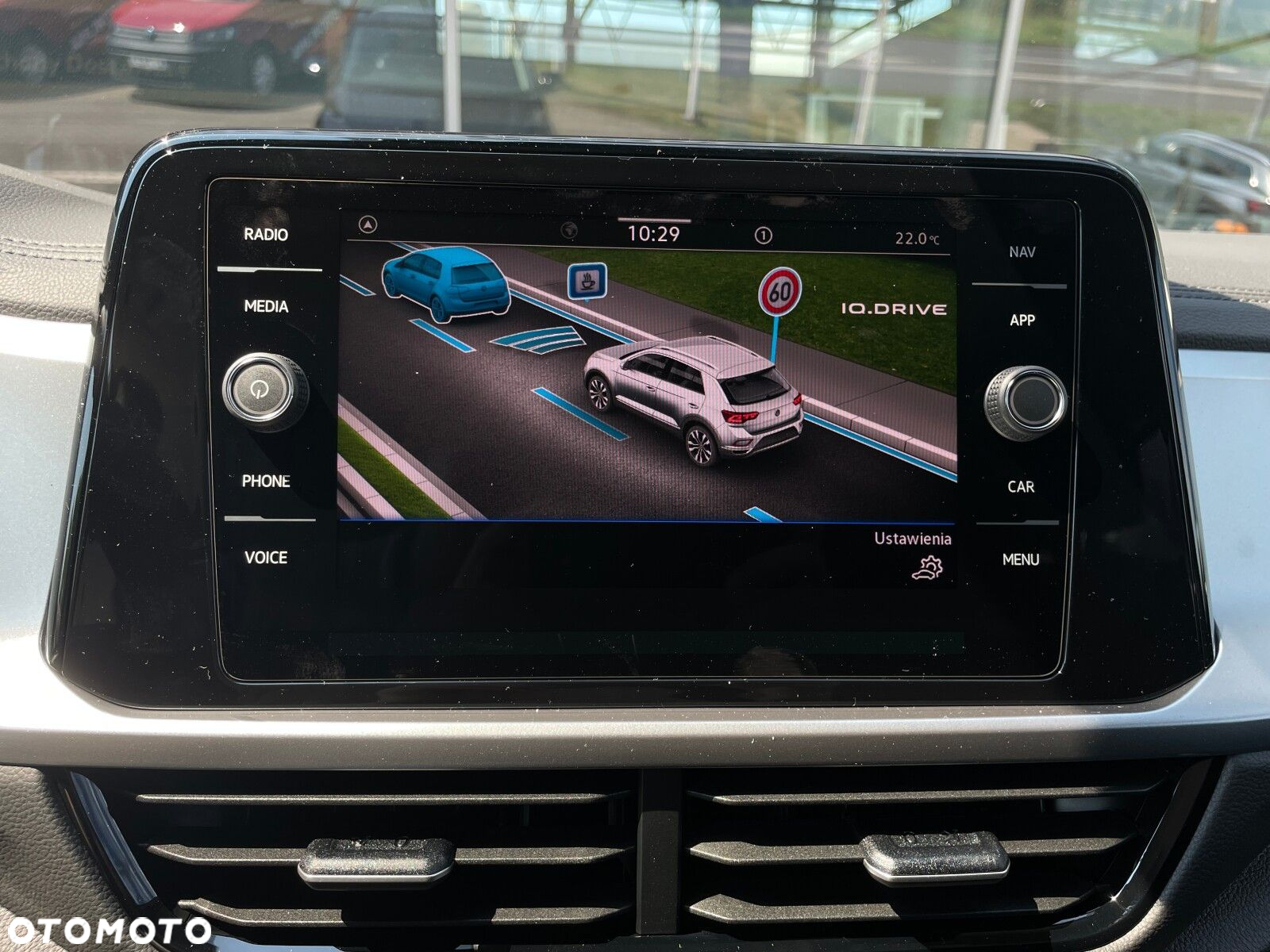 Volkswagen T-Roc 1.5 TSI Life Plus DSG - 20