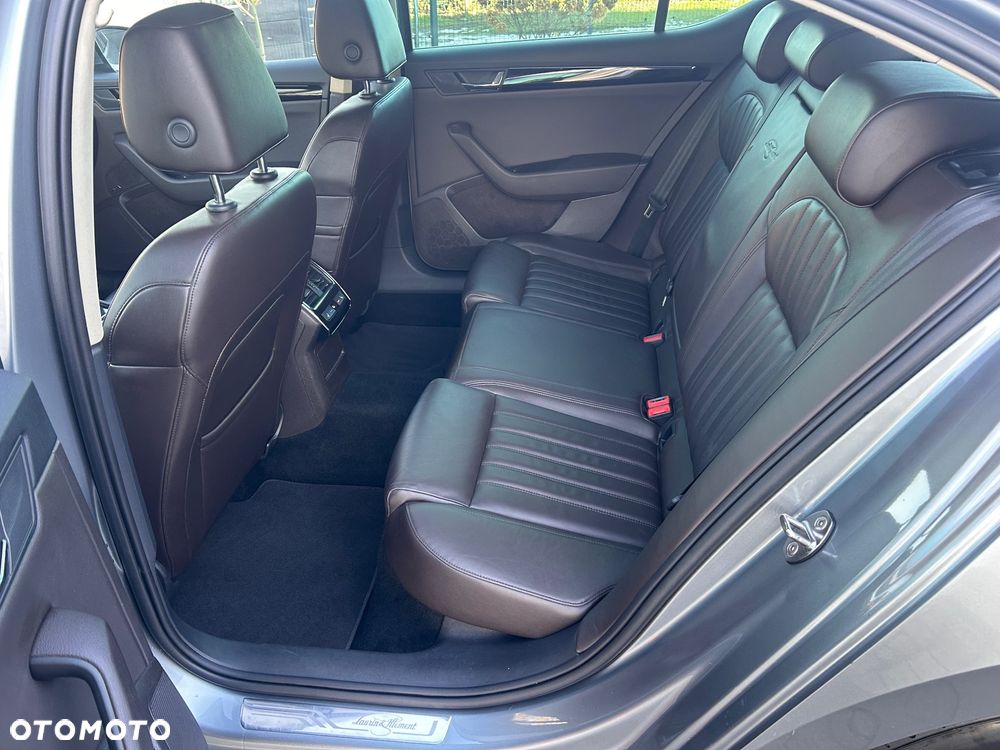 Skoda Superb 2.0 TDI L&K DSG - 12