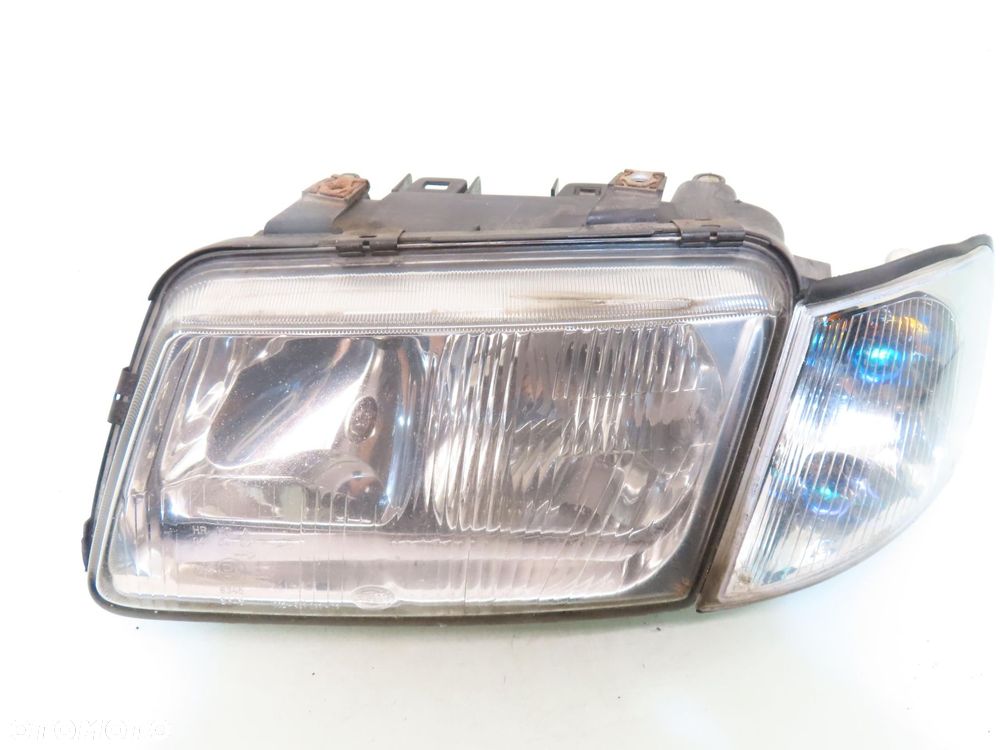 LAMPA LEWA PRZEDNIA AUDI A3 8L - 1