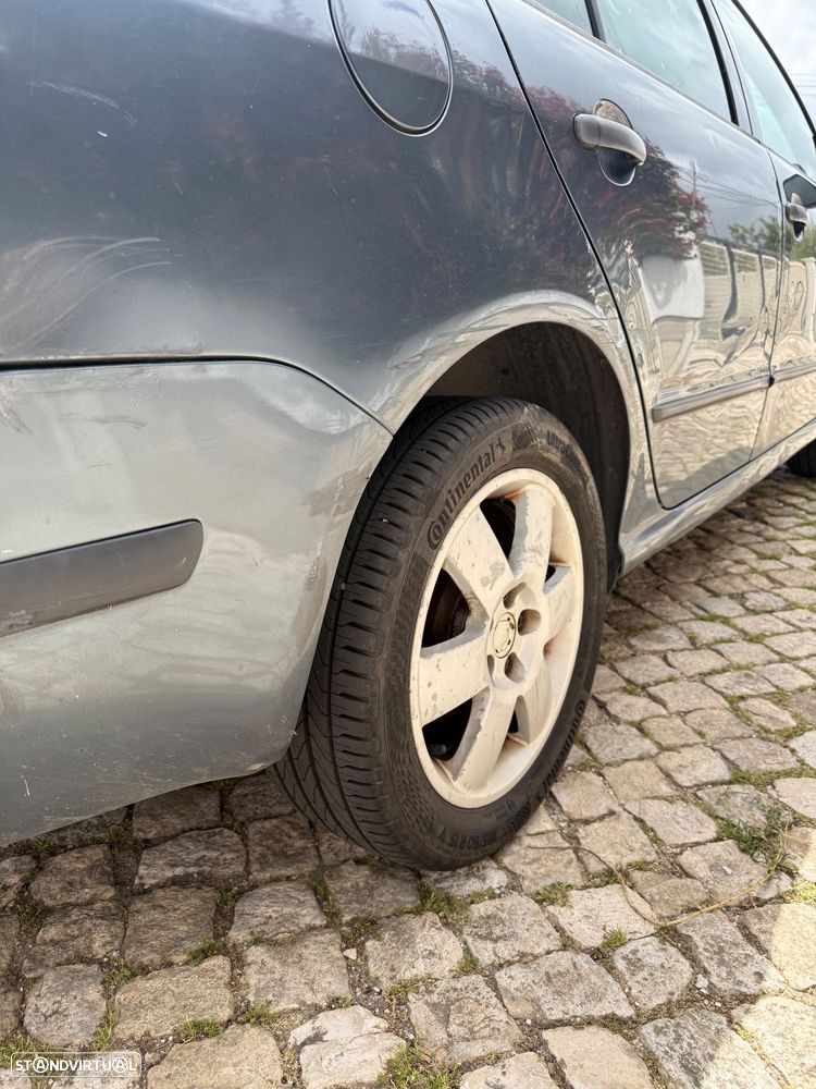 Skoda Fabia Break 1.2 Ambiente - 3