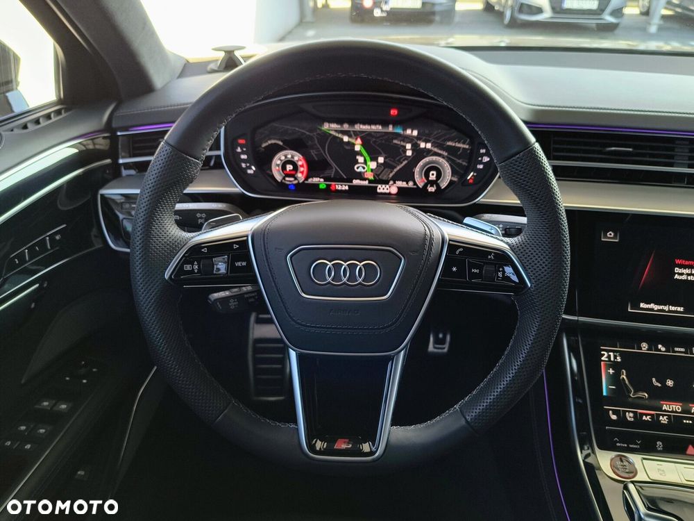 Audi S8 - 11