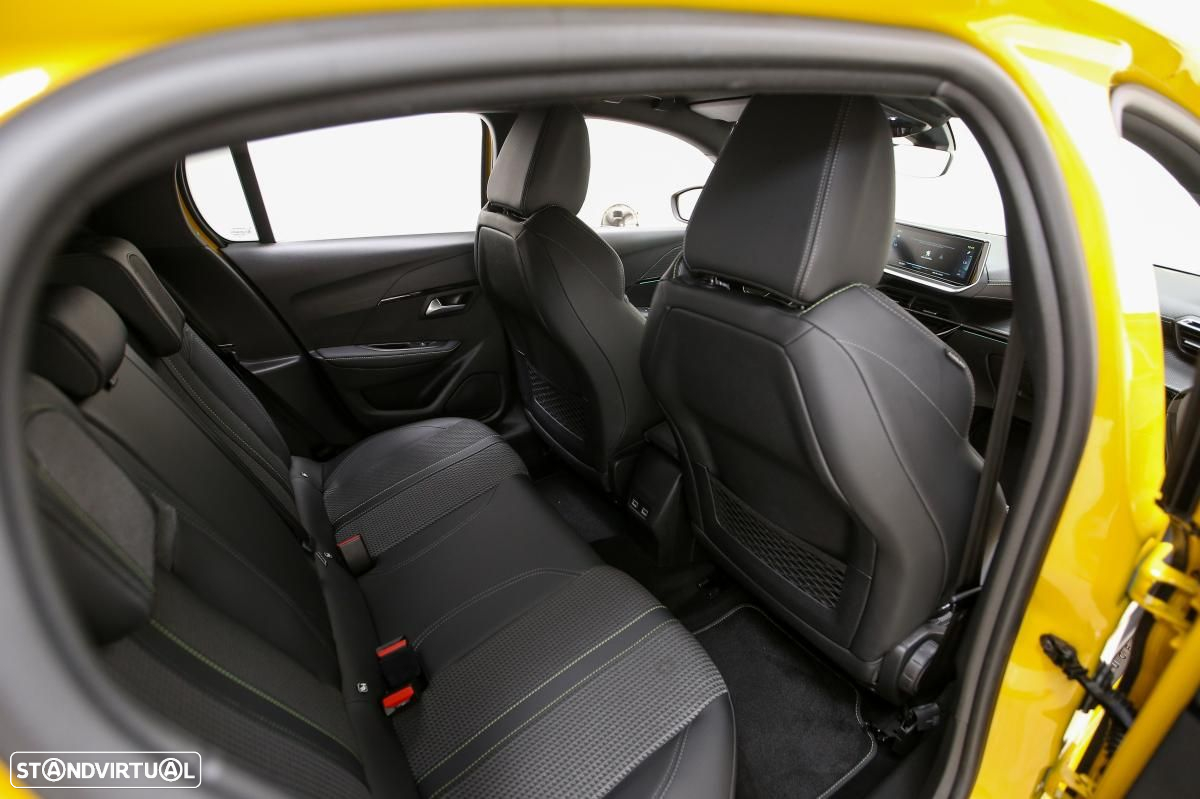 Peugeot e-208 50 kWh GT - 16