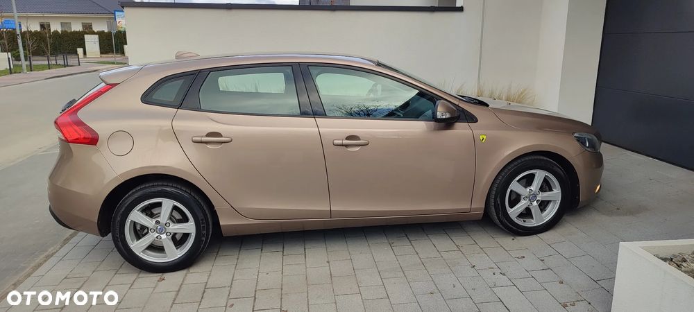 Volvo V40 D2 Kinetic - 32