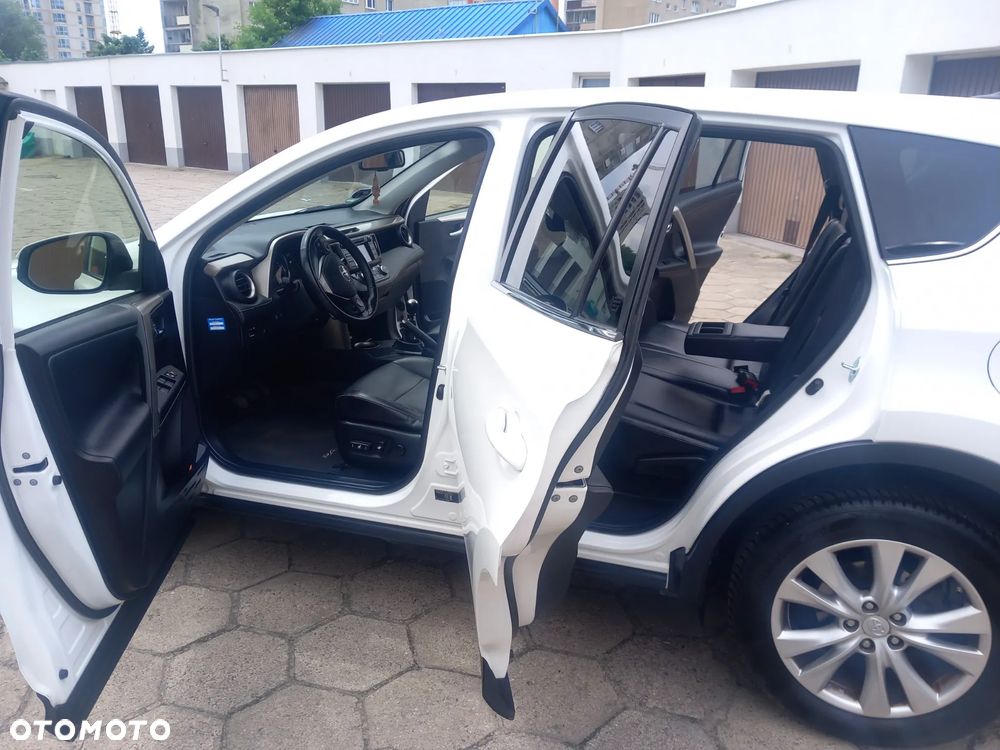 Toyota RAV4 - 28