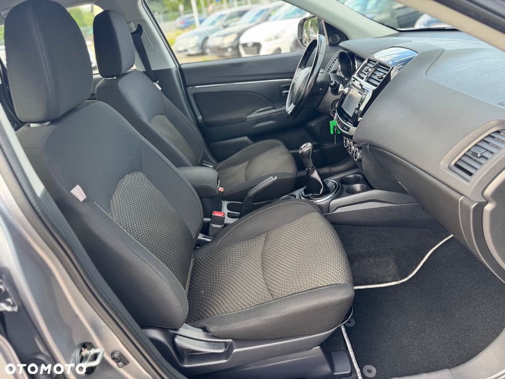 Mitsubishi ASX 1.6 2WD Plus - 24