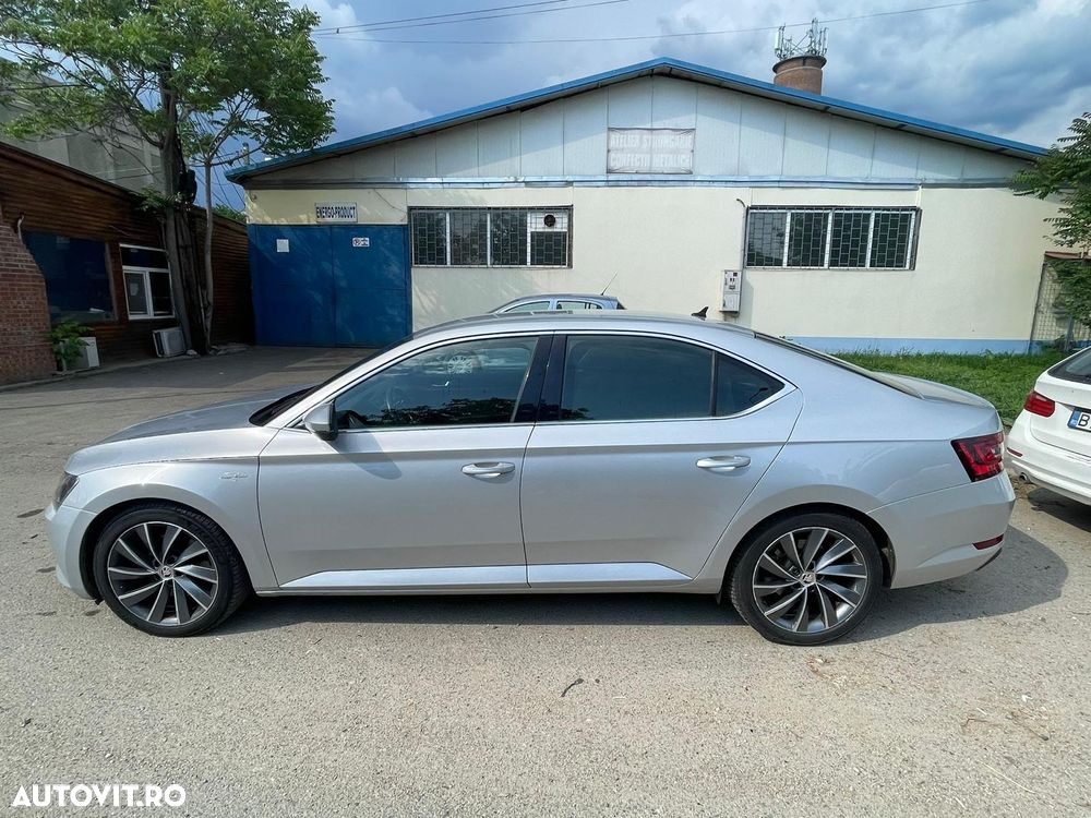 Skoda Superb 2.0 TDI 4X4 DSG L&K - 5